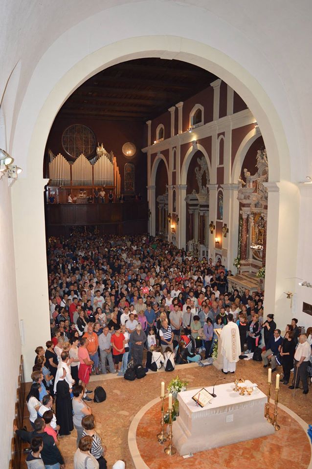 misa zornica velika gospa