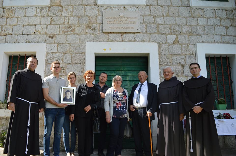 spomen ploca rafo brnaze