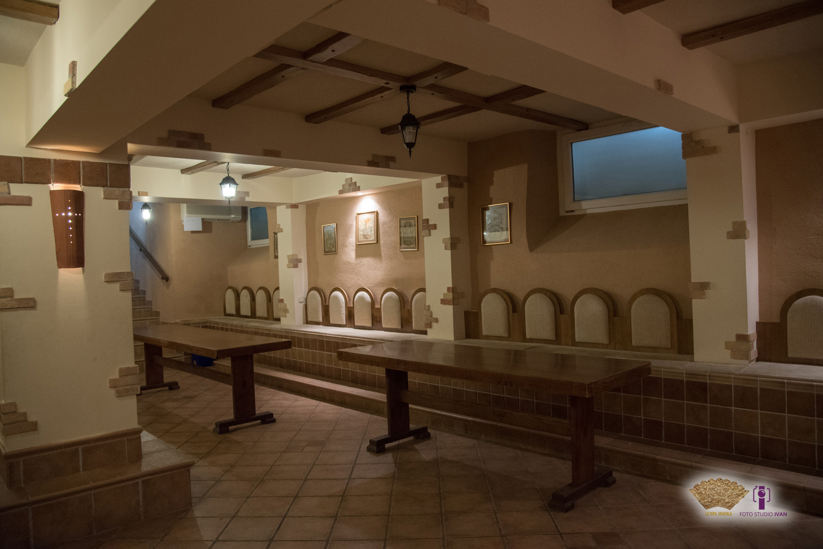 hodocasnicka dvorana 2